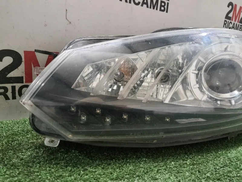 Proiettore ANT SX DEPO 08-441-11C6R Volkswagen GOLF VI 2009