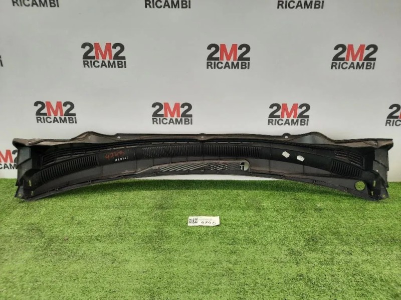 Griglia Copertura Cunetta Acqua 7233051K115PK SOTTOPARABREZZA Suzuki Splash 2008