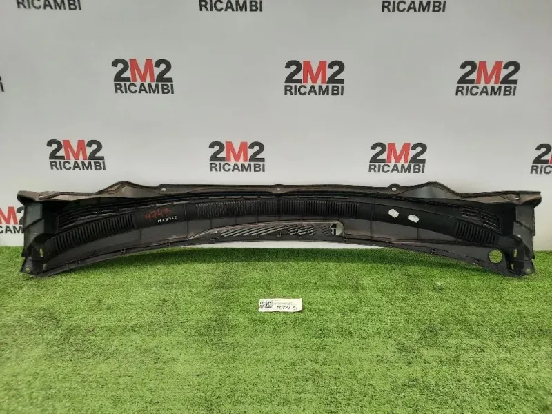 Griglia Copertura Cunetta Acqua 7233051K115PK SOTTOPARABREZZA Suzuki Splash 2008