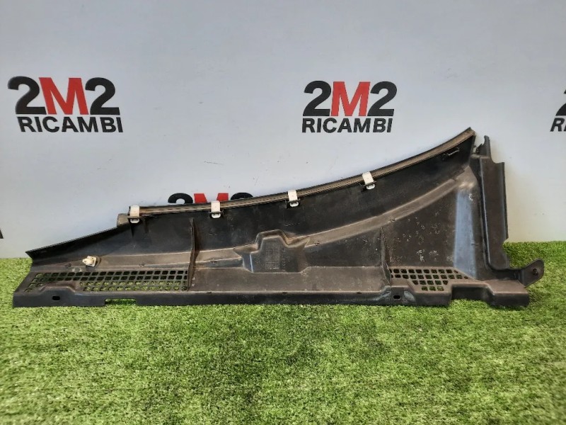 Griglia Copertura Cunetta Acqua DX 156073236 DX Alfa Romeo 159 2006