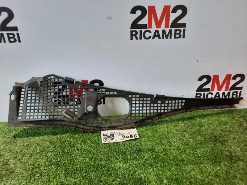 Griglia Copertura Cunetta Acqua DX 6001546859 DX Dacia Duster I 2014