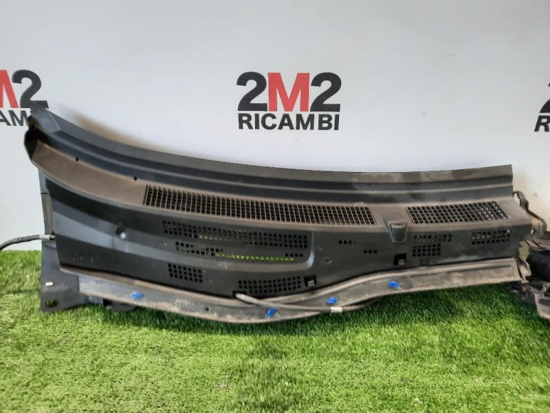 Griglia Copertura Cunetta Acqua DX BJS7507R0A Mazda 3 III 2016