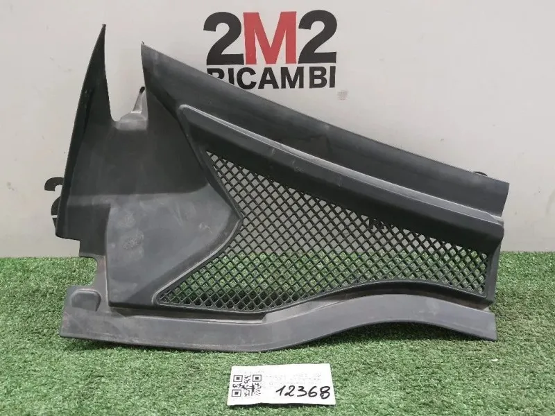 Griglia Copertura Cunetta Acqua DX A2468350600 DX Mercedes Classe B W246 2012