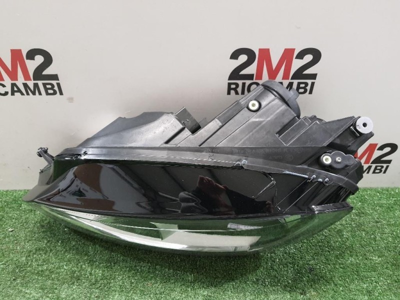 Proiettore ANT SX 5G1941005E Volkswagen GOLF VII 2017