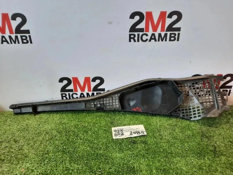 Griglia Copertura Cunetta Acqua SX 8200825457 SX Dacia Duster I 2014