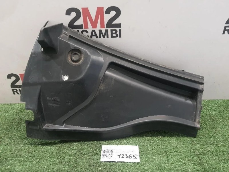 Griglia Copertura Cunetta Acqua SX A2468300700 Mercedes Classe B W246 2012