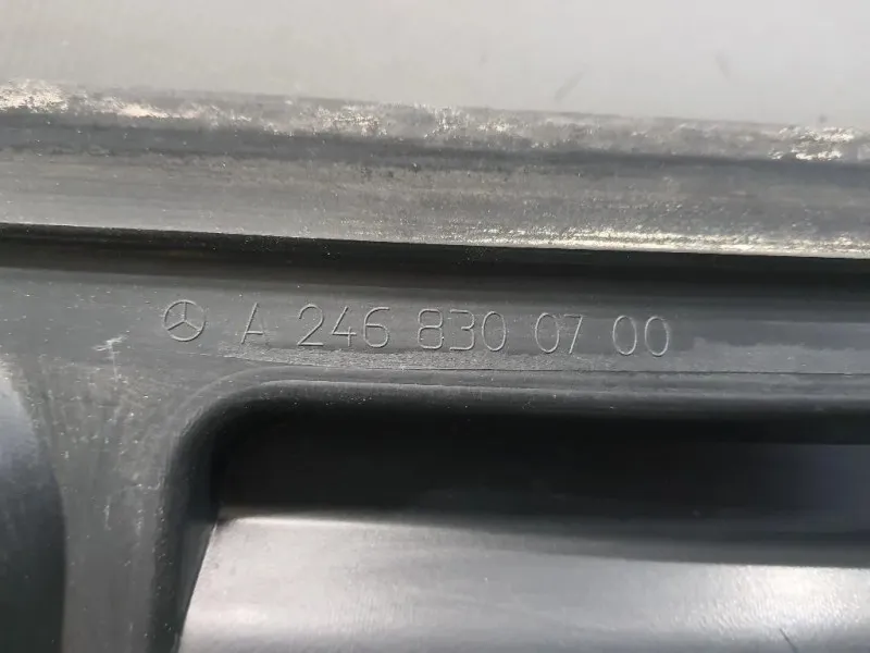 Griglia Copertura Cunetta Acqua SX A2468300700 Mercedes Classe B W246 2012