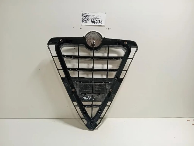 Griglia DI Ventilazione Paraurti ANT 156085889 Alfa Romeo Giulietta 2013
