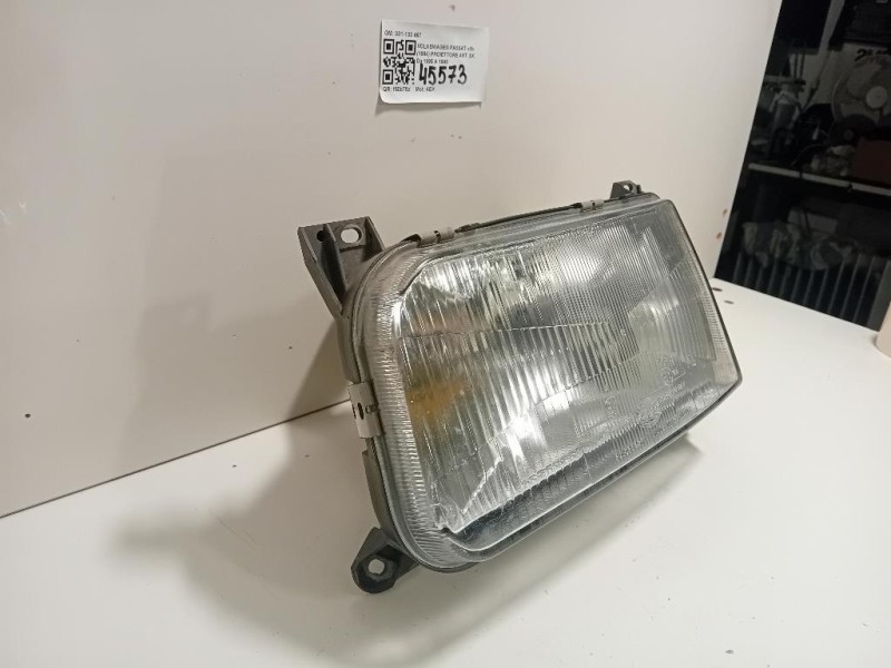 Proiettore ANT SX 301133467 Volkswagen Passat III 1994