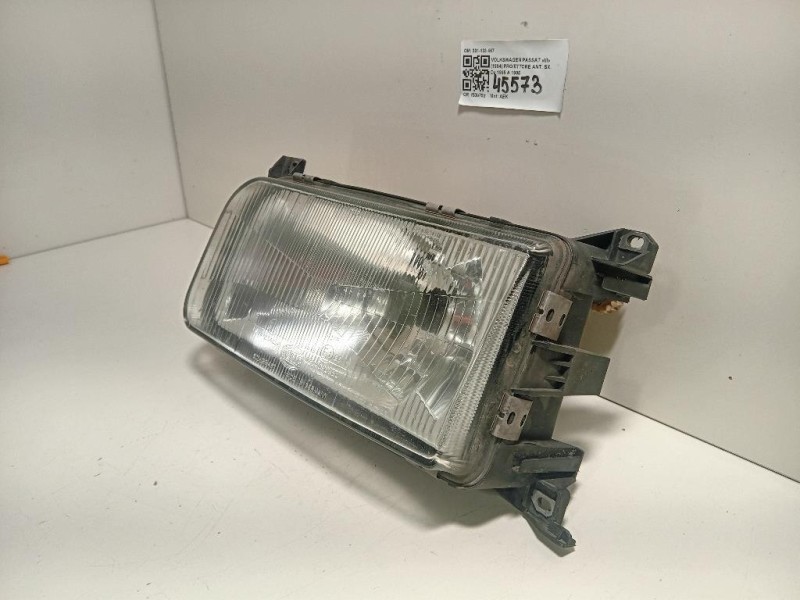 Proiettore ANT SX 301133467 Volkswagen Passat III 1994
