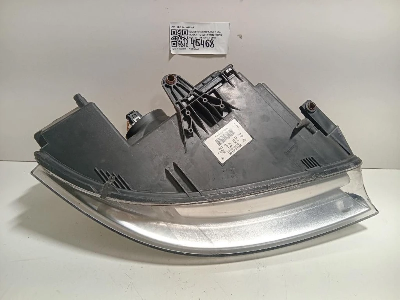 Proiettore ANT SX 3B0 941 015 AK Volkswagen Passat IV Variant 2000
