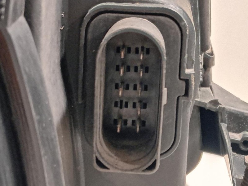 Proiettore ANT SX 3B0 941 015 AK Volkswagen Passat IV Variant 2000