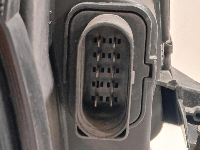 Proiettore ANT SX 3B0 941 015 AK Volkswagen Passat IV Variant 2000