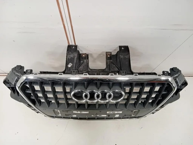 Griglia DI Ventilazione Paraurti ANT 8U0853651 Audi Q3 8UB 2012