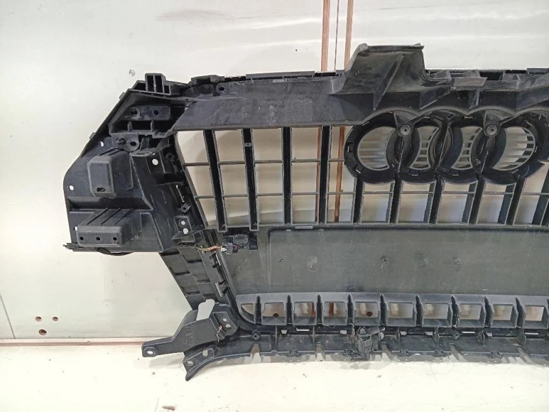 Griglia DI Ventilazione Paraurti ANT 8U0853651 Audi Q3 8UB 2012