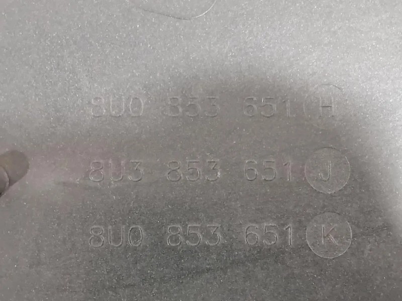 Griglia DI Ventilazione Paraurti ANT 8U0853651 Audi Q3 8UB 2012