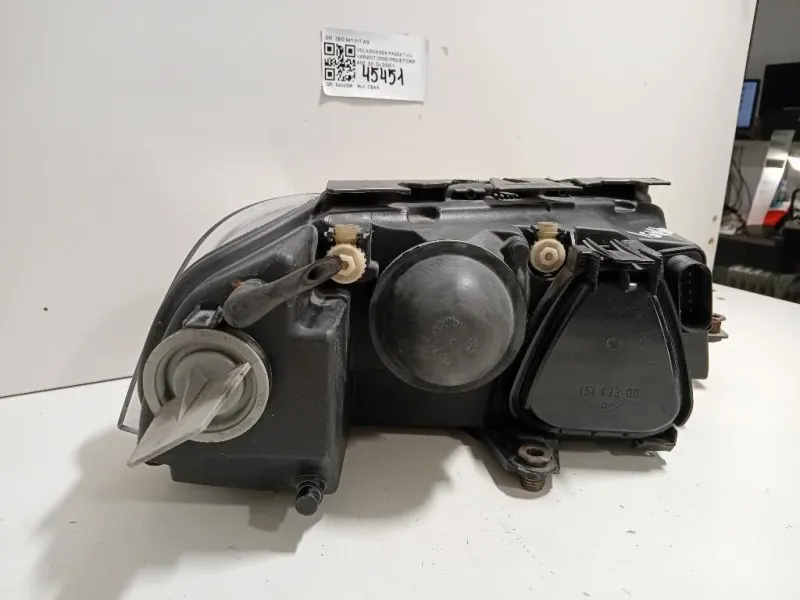 Proiettore ANT SX 3BO 941 017 AG Volkswagen Passat V Variant 2005