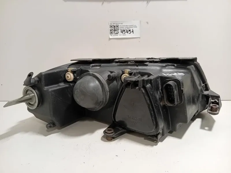 Proiettore ANT SX 3BO 941 017 AG Volkswagen Passat V Variant 2005