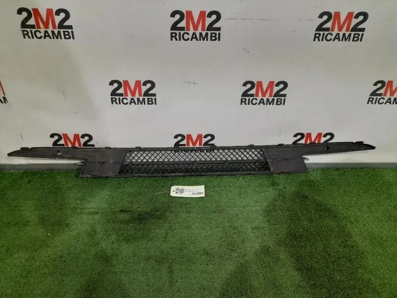 Griglia DI Ventilazione Paraurti ANT 511179068090 Bmw Serie 1 E87 Berlina 2005