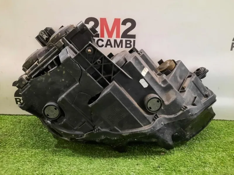 Proiettore ANT SX 3G1941005C Volkswagen Passat VII 2015