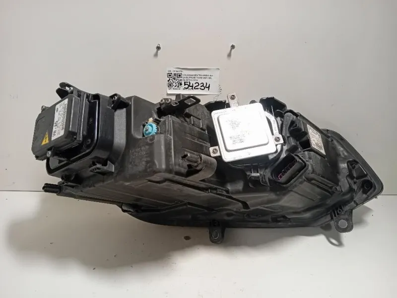 Proiettore ANT SX 7P1941751 Volkswagen Touareg III 2010