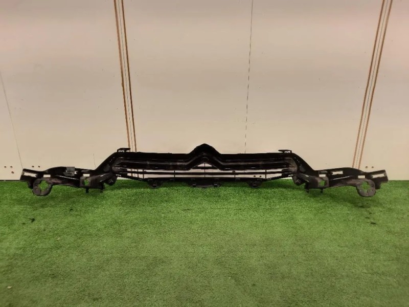 Griglia DI Ventilazione Paraurti ANT C04913-091ISMO 04 Citroen C4 II 2011