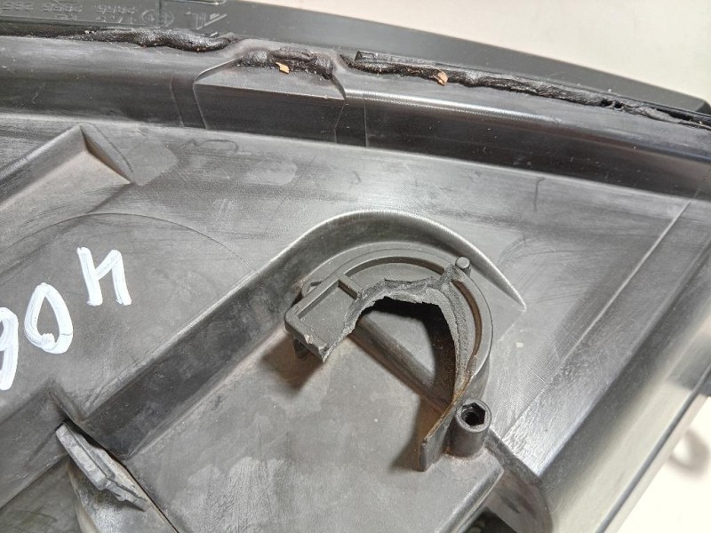 Proiettore ANT SX 1T1 941 005 H Volkswagen Touran III 2010