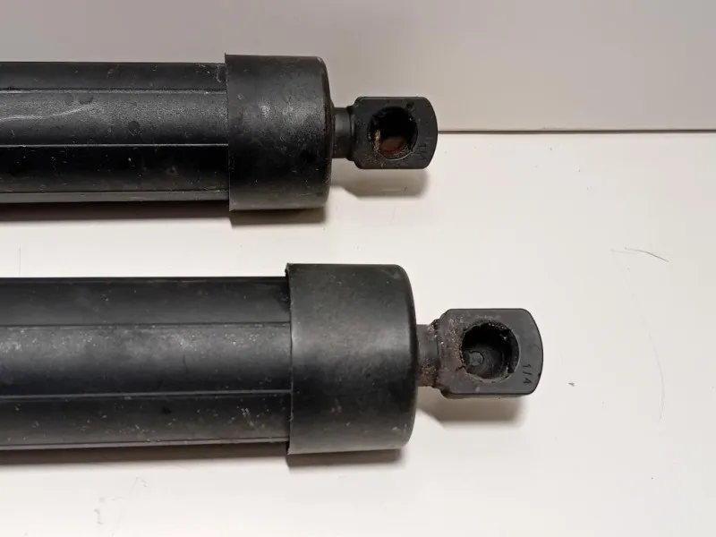 Ammortizzatore POST DX HK83-70354-AAHK83-70354-AA DX+SX Jaguar F-pace 2015