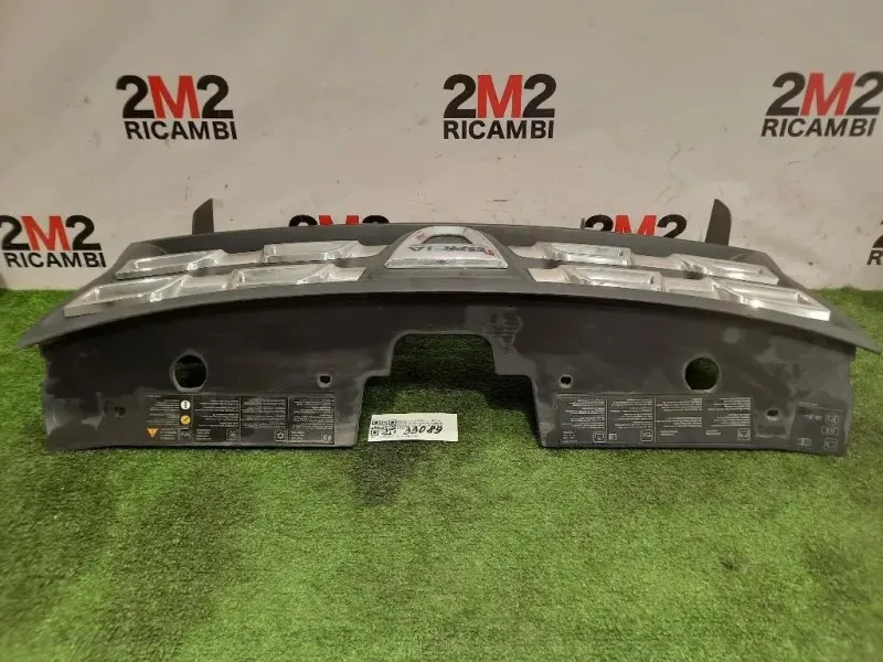 Griglia DI Ventilazione Paraurti ANT Dacia Duster I 2014