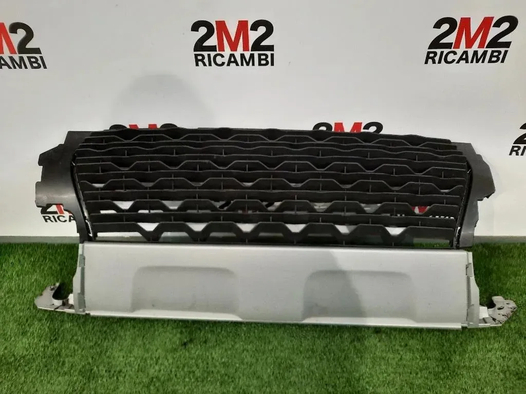 Griglia DI Ventilazione Paraurti ANT 622544890R Dacia Duster II 2018