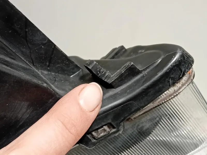 Proiettore ANT SX 31299990 Volvo V60 I 2010