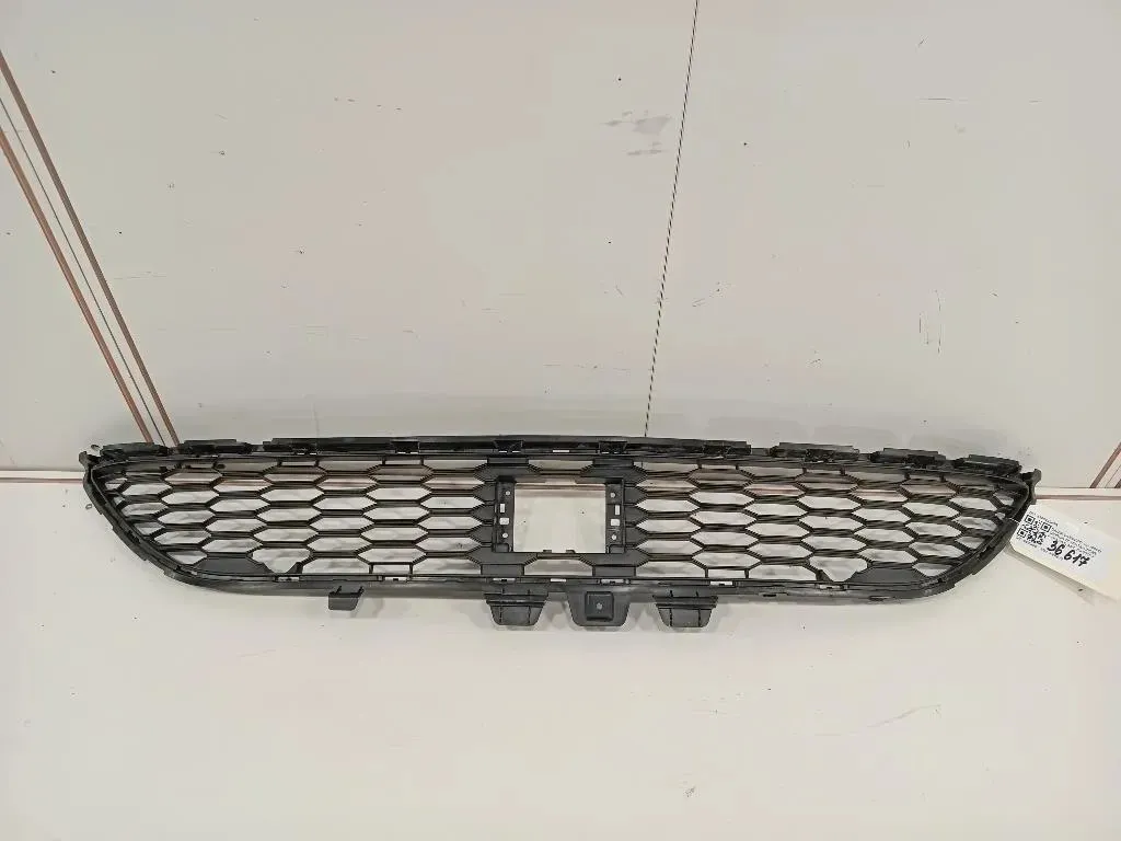 Griglia DI Ventilazione Paraurti ANT GRIGLIA PARAURTI 622543243R Dacia Sandero II 2016