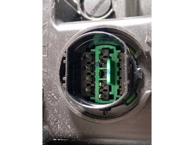 Proiettore ANT SX PROIETTORE ANT SX Byd SEAL 2022