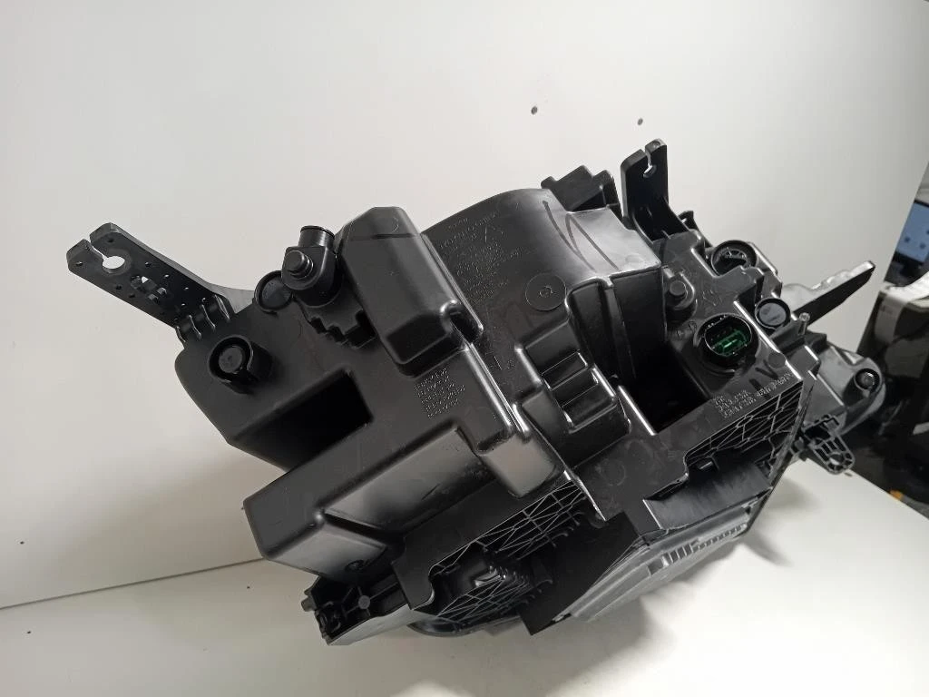 Proiettore ANT SX PROIETTORE ANT SX Byd SEAL 2022