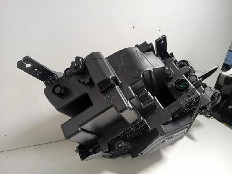 Proiettore ANT SX PROIETTORE ANT SX Byd SEAL 2022