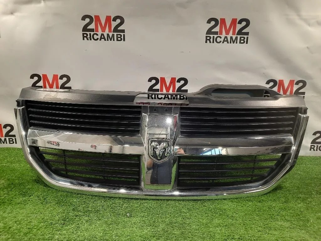 Griglia DI Ventilazione Paraurti ANT 05178281A Fiat Freemont 2011