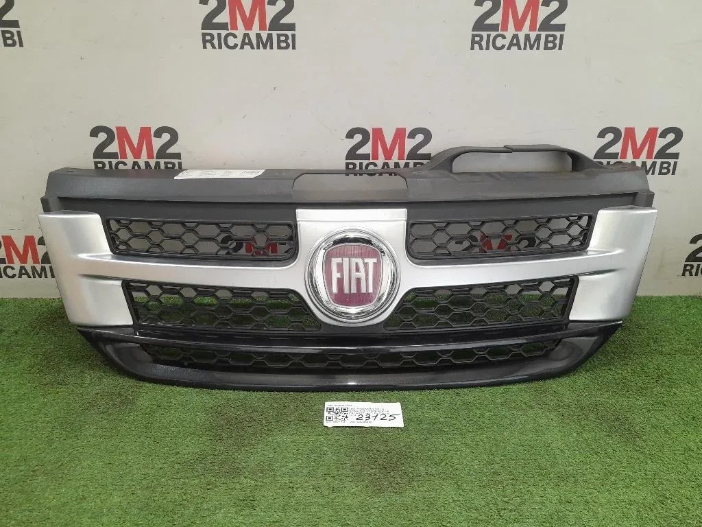 Griglia DI Ventilazione Paraurti ANT 55000802AA Fiat Freemont 2011