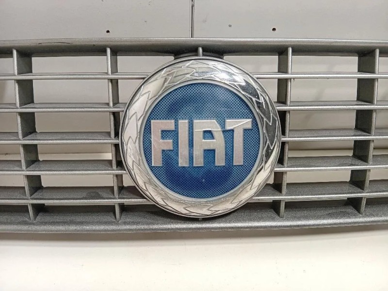 Griglia DI Ventilazione Paraurti ANT 735335775 Fiat Grande Punto 2009