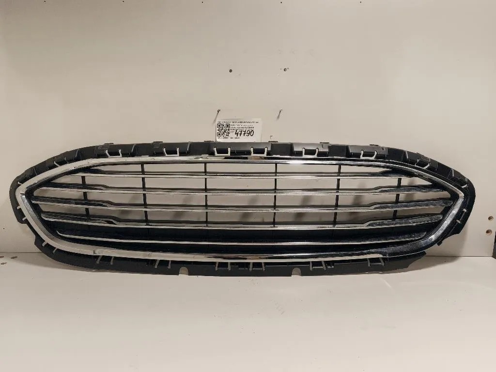 Griglia DI Ventilazione Paraurti ANT GRIGLIA DI VENTILAZIONE PARAURTI ANT Ford Fiesta VII 2017