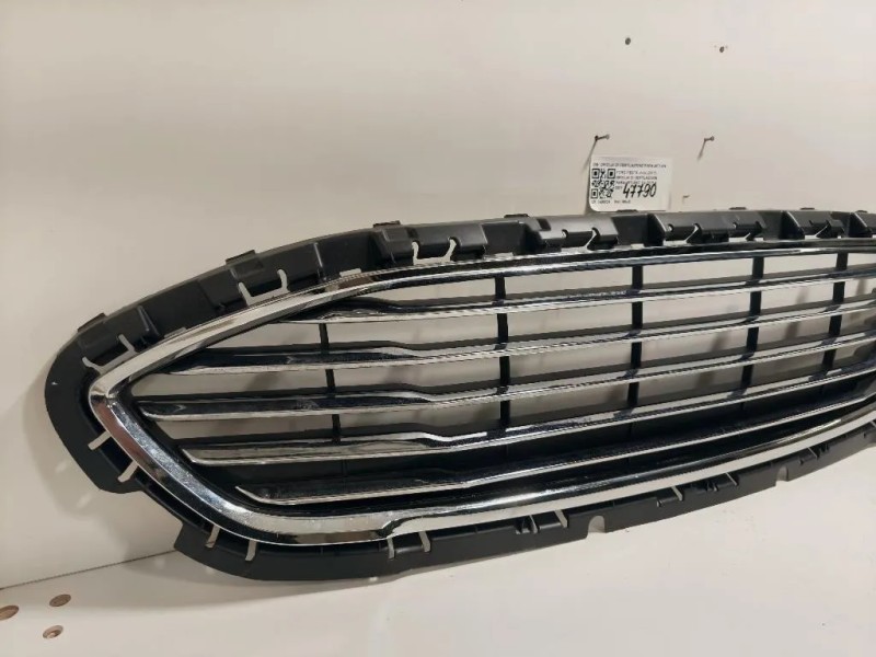 Griglia DI Ventilazione Paraurti ANT GRIGLIA DI VENTILAZIONE PARAURTI ANT Ford Fiesta VII 2017