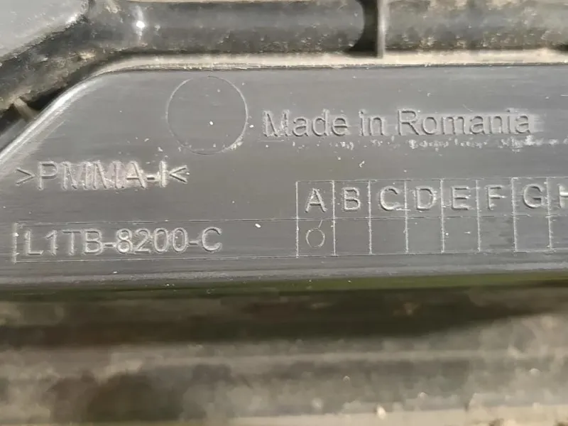 Griglia DI Ventilazione Paraurti ANT L1TB-8200-C Ford PUMA II 2019