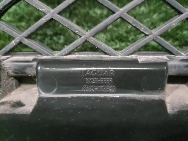 Griglia DI Ventilazione Paraurti ANT 8X2317K945 Jaguar XF I 2008