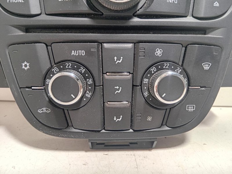 Pulsanti Comando Multifunzione 13444592 Opel Astra J 2012