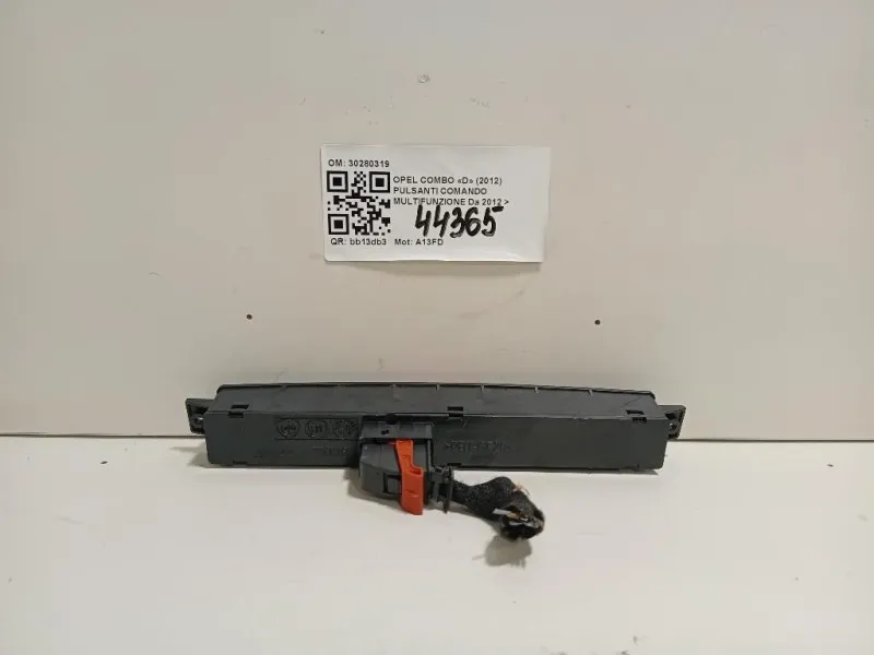 Pulsanti Comando Multifunzione 30280319 Opel Combo D 2012