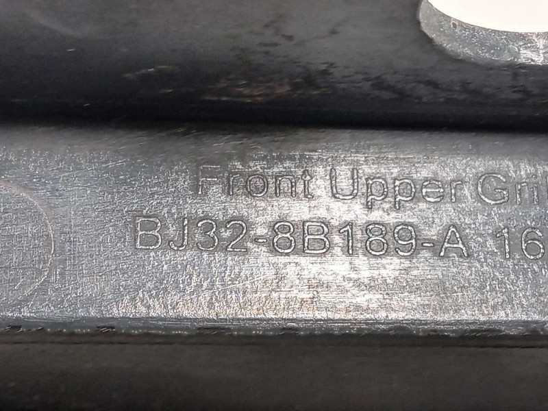 Griglia DI Ventilazione Paraurti ANT BJ32-8B189-A Land Rover Discovery V 2016