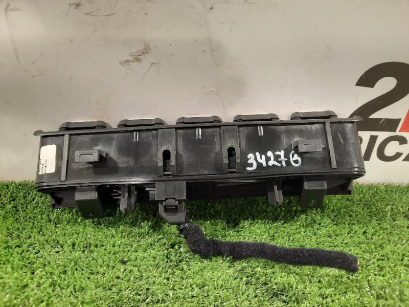 Pulsantiera Multifunzione Centrale 156095042 Alfa Romeo Giulietta 2010