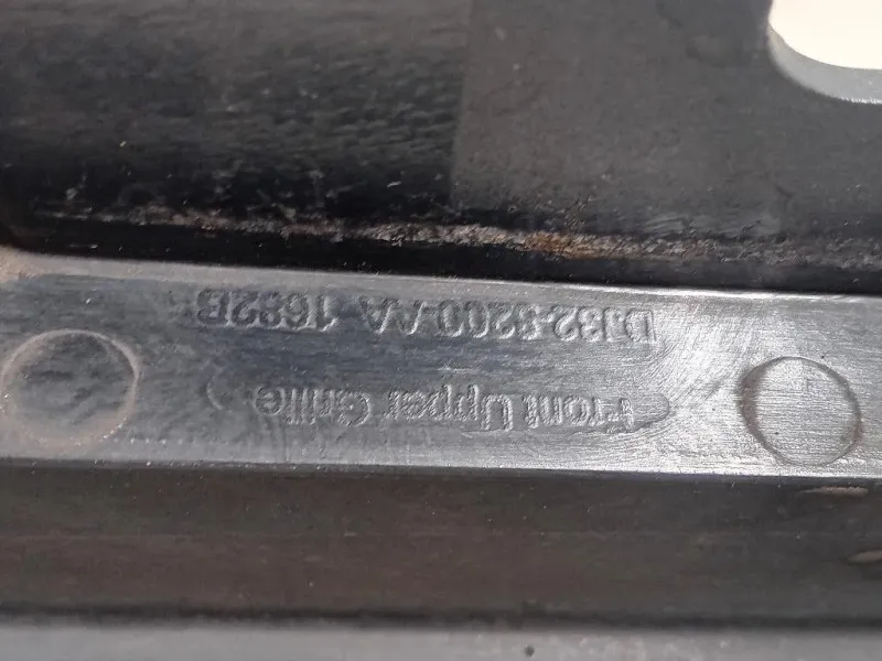 Griglia DI Ventilazione Paraurti ANT DJ32-8200-AA Land Rover Range Rover Evoque I 2011