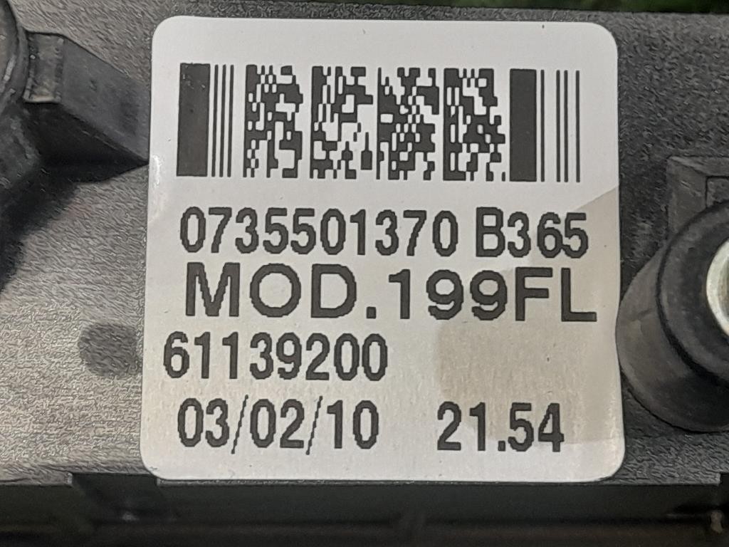 Pulsantiera Multifunzione Centrale 0735501370 Fiat Grande Punto 2009