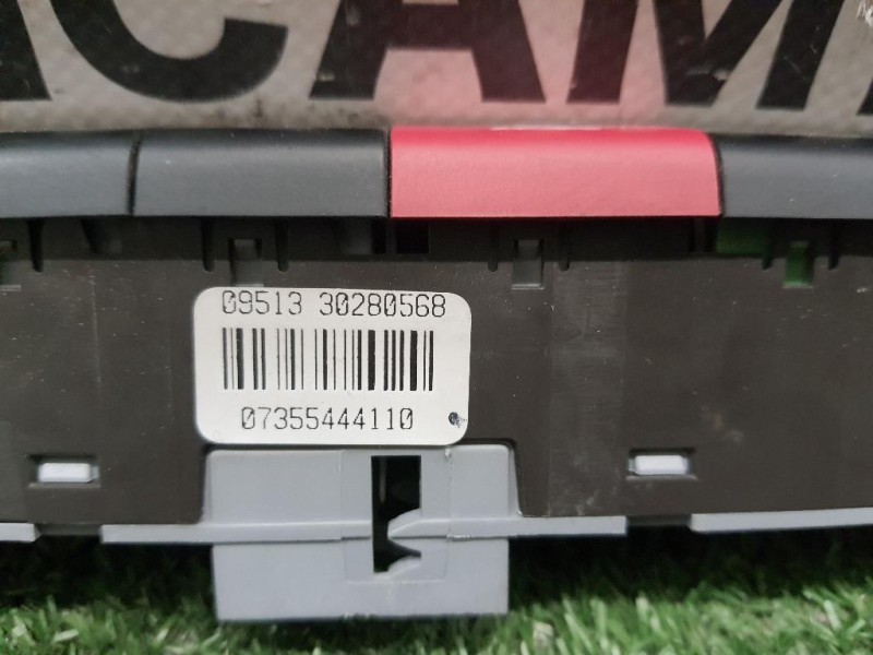 Pulsantiera Multifunzione Centrale 735544411 Fiat Panda III 2012