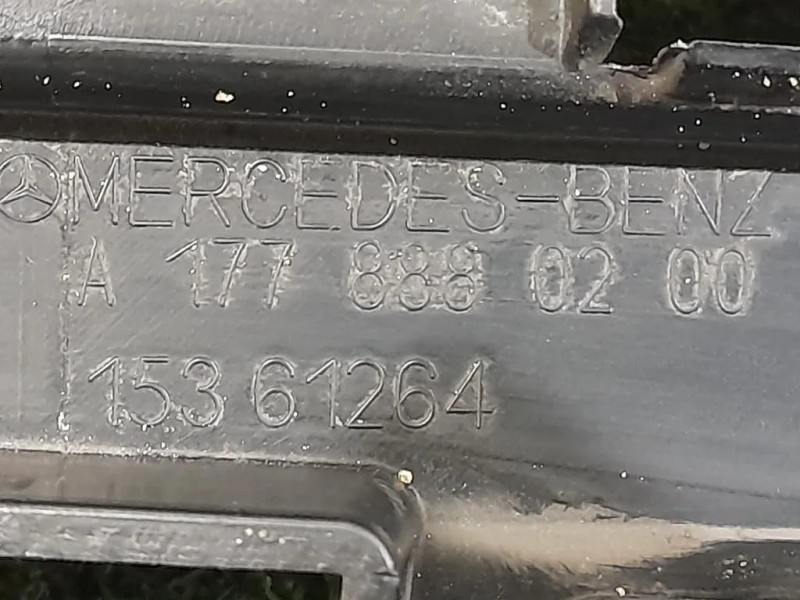 Griglia DI Ventilazione Paraurti ANT A1778880200 Mercedes Classe A W177 2018